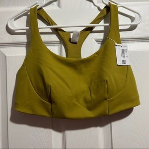 Lululemon wunder train bra Size 14